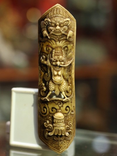 [real Bone Carved] Garuda Plate