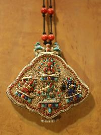 Silver Ghau With Siku Desize And [stone Setting] With Aparimita, Khadga Pani, With 8 Different Buddhist Gods, [sold]