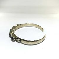 Metal Bracelet Withfive Stones