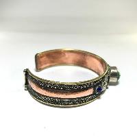 Metal Bracelet With Stone Setting
