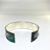 Metal Bracelet With [stone Setting] And Siku