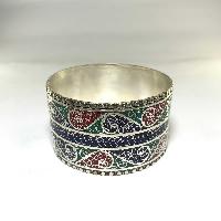 Metal Bracelet With Siku And Stone Setting