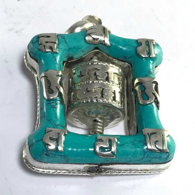 White Metal Prayer Wheel Pendant With Stone Setting