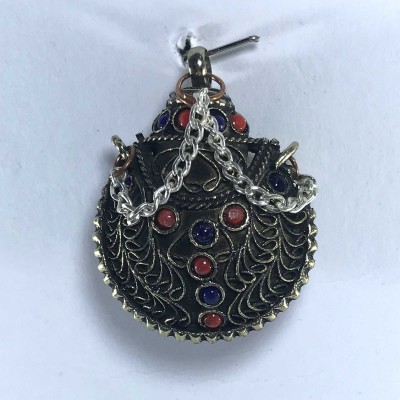 White Metal Pot Design Pendant With Stone Setting