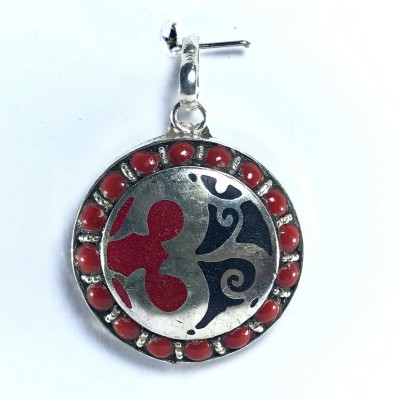 White Metal Om Pendant With Stone Setting