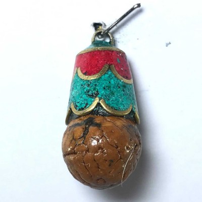 Metal Pendant With Rudraksha