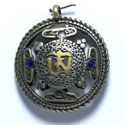 Metal Double Side [om, Double Dorje] Pendant With [stone Setting]
