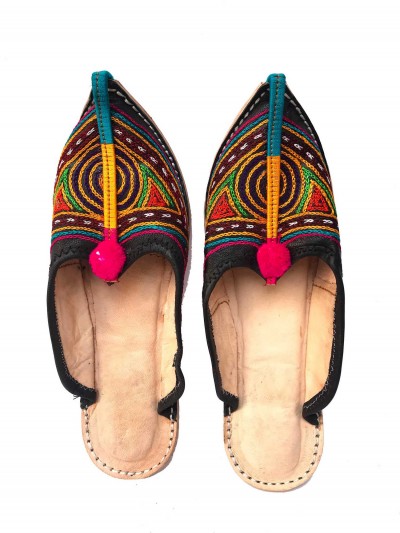 Nepali Handmade Aladdin Sandals, With Leather And Bead Design