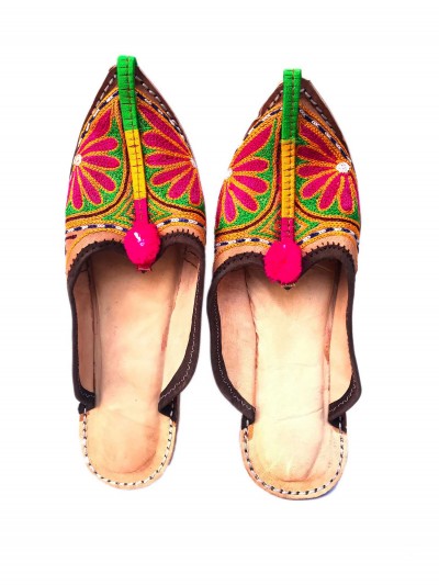 Nepali Handmade Aladdin Sandals, With Leather And Bead Design