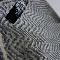 Pashmina Shawl, Nepali Pashmina Shawl, Eight-ply Wool, [natural Grey And White Color], With Wave Pattern