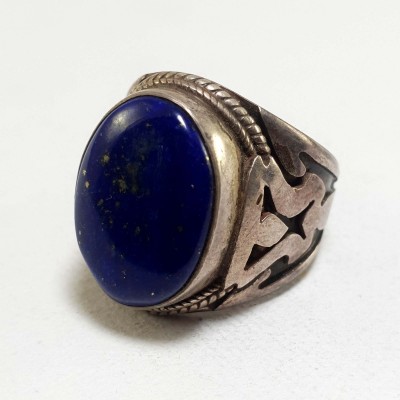 Nepali Silver Ring With Lapis Lazuli