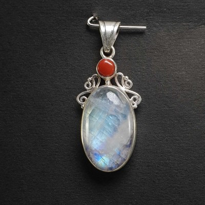 Moonstone Silver Pendant