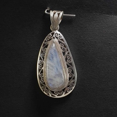 Moonstone Silver Pendant