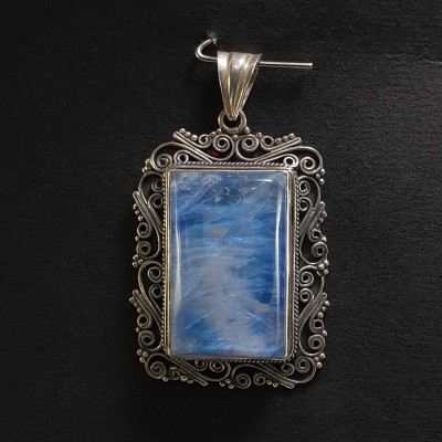 Moonstone Silver Pendant