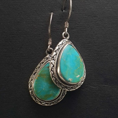 Old Tibetan Turquoise Earrings [pair]