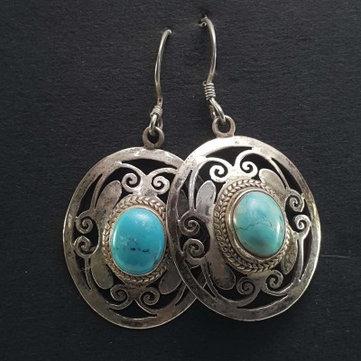 Old Tibetan Turquoise Earrings [pair]