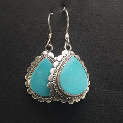 Old Tibetan Turquoise Earrings [pair]