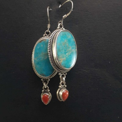 Old Tibetan Turquoise Earrings [pair]