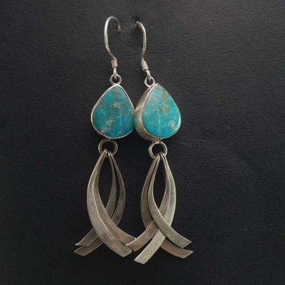 Old Tibetan Turquoise Earrings [pair]