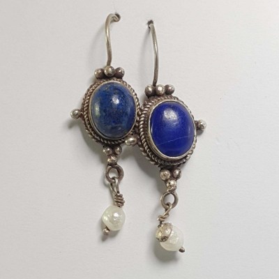 Nepali Handmade Silver Earring [lapis]
