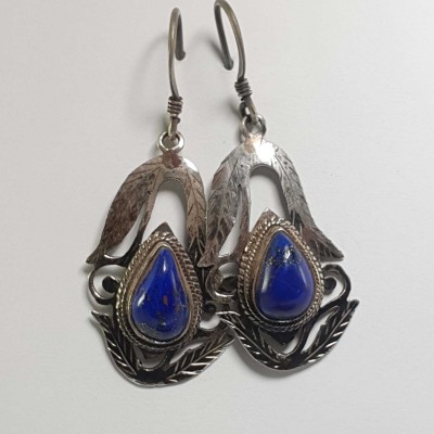 Nepali Handmade Silver Earring [lapis]