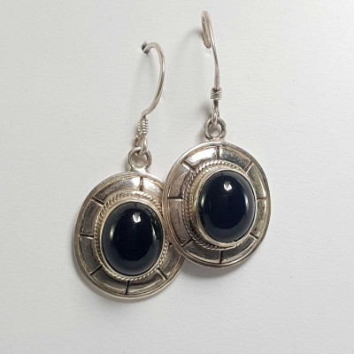 Silver Earrings With [real Onyx Stone]