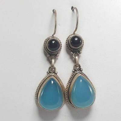 Silver Earrings With [real Onyx Stone]