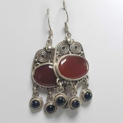 Silver Earrings With [real Onyx Stone]