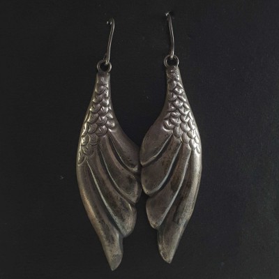 Silver Earrings With []