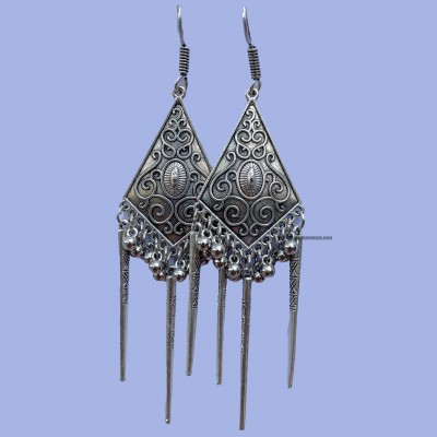 Metal Earring []
