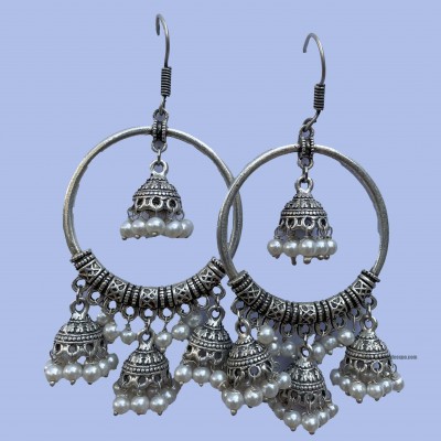 Metal Earring [round Shape], White