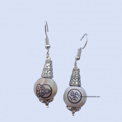 Metal Earring [stone], White