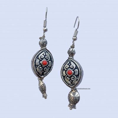 Metal Earring [red Stone], Black