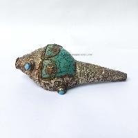 Conch Shell With Om Mani Padme Hum, And Stone Setting, [green And White Color]