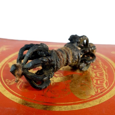 Nine Point Dorje Vajra Antique Finishing