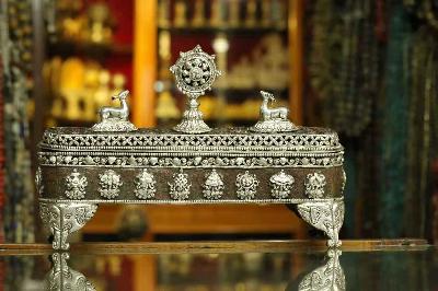 [high Quality], Handmade Buddhist Incense Burner, With Ashtamangala Carving [silver Plated], [oxidized]