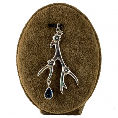 Designer Silver Of Blue Topaz Deer Antler Wth Flower Pendants