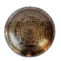 Fine Carving Singing Bowl [jambati], With [sri Yantra], [etching], [select Accessories]