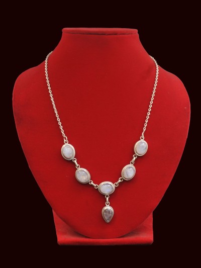 Designer Silver Necklace Of Diamond Bluish Five Rainbow Moonstone Design.