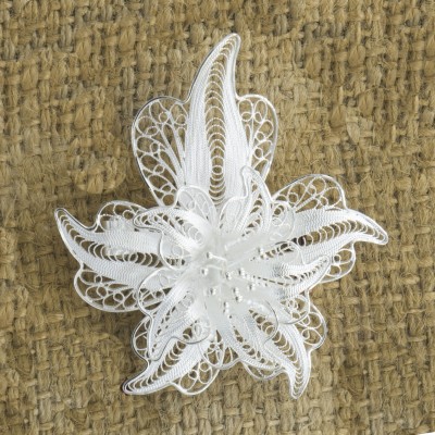 Classic Sterling Silver Flower Design Etched Brooch