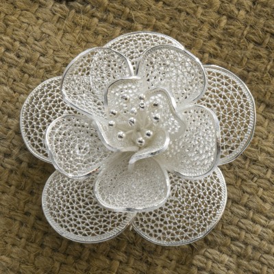 Classic Sterling Silver Flower Design Etched Brooch
