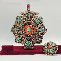 [sterlin Silver] Tibetan Ghau Box With Ashtamangala, [gold Plated], [stone Setting]