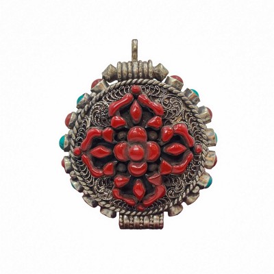 [sterlin Silver] Tibetan Ghau Box With Flower Design, [stone Setting]