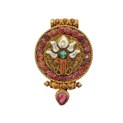 [sterlin Silver] Tibetan Ghau Box With Flower Design [lotus], [gold Plated], [stone Setting]
