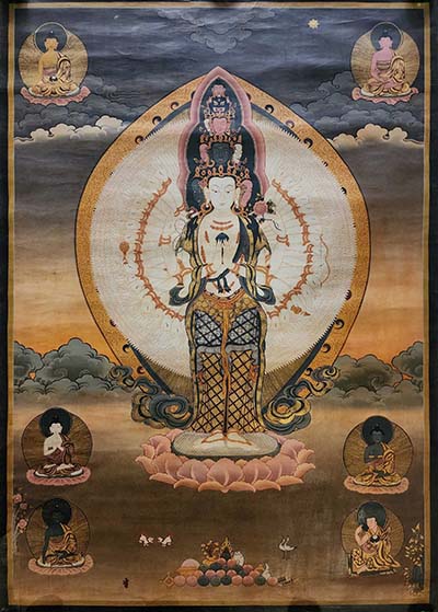 Sahasrabhuja Avalokitesvara Thangka, Buddhist Traditional Painting, Tibetan Style, [real Gold], [oiled Thangka], [old Stock]