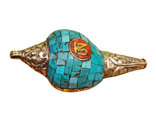 Conch Shell ,stone Setting, Pendant